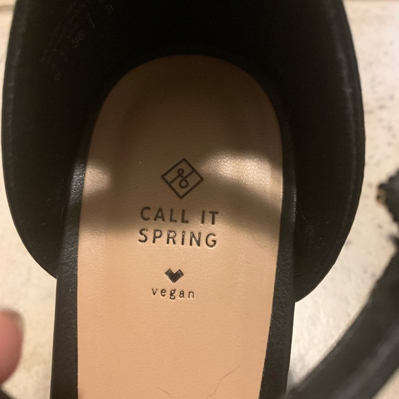 CALL IT SPRING Minimalist Black Ankle Strap Heels Size 6 - Picture 9 of 10